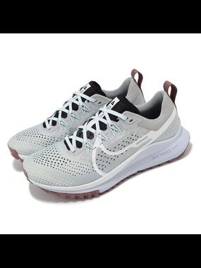 Nike React Pegasus Trail 4 Sneakers